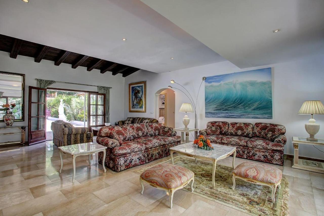 Exclusive Villa Las Palmeras Puerto Banus With Heated Private Swimming Pool, Marbella, Spain Kültér fotó