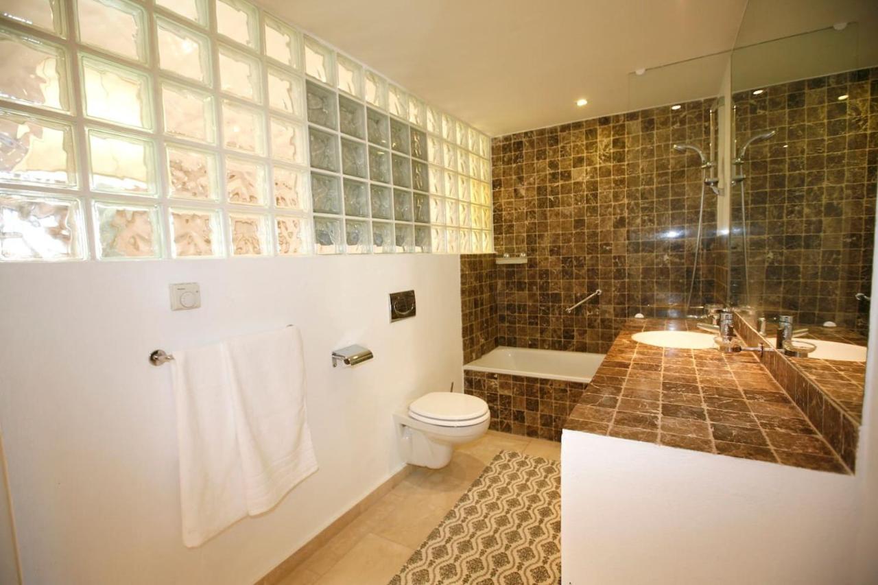 Exclusive Villa Las Palmeras Puerto Banus With Heated Private Swimming Pool, Marbella, Spain Kültér fotó