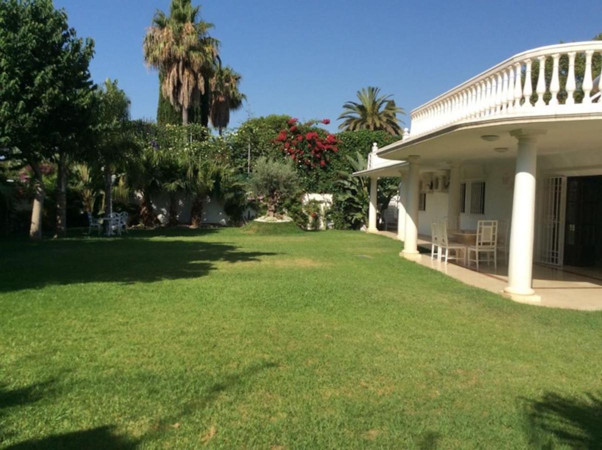 Exclusive Villa Las Palmeras Puerto Banus With Heated Private Swimming Pool, Marbella, Spain Kültér fotó