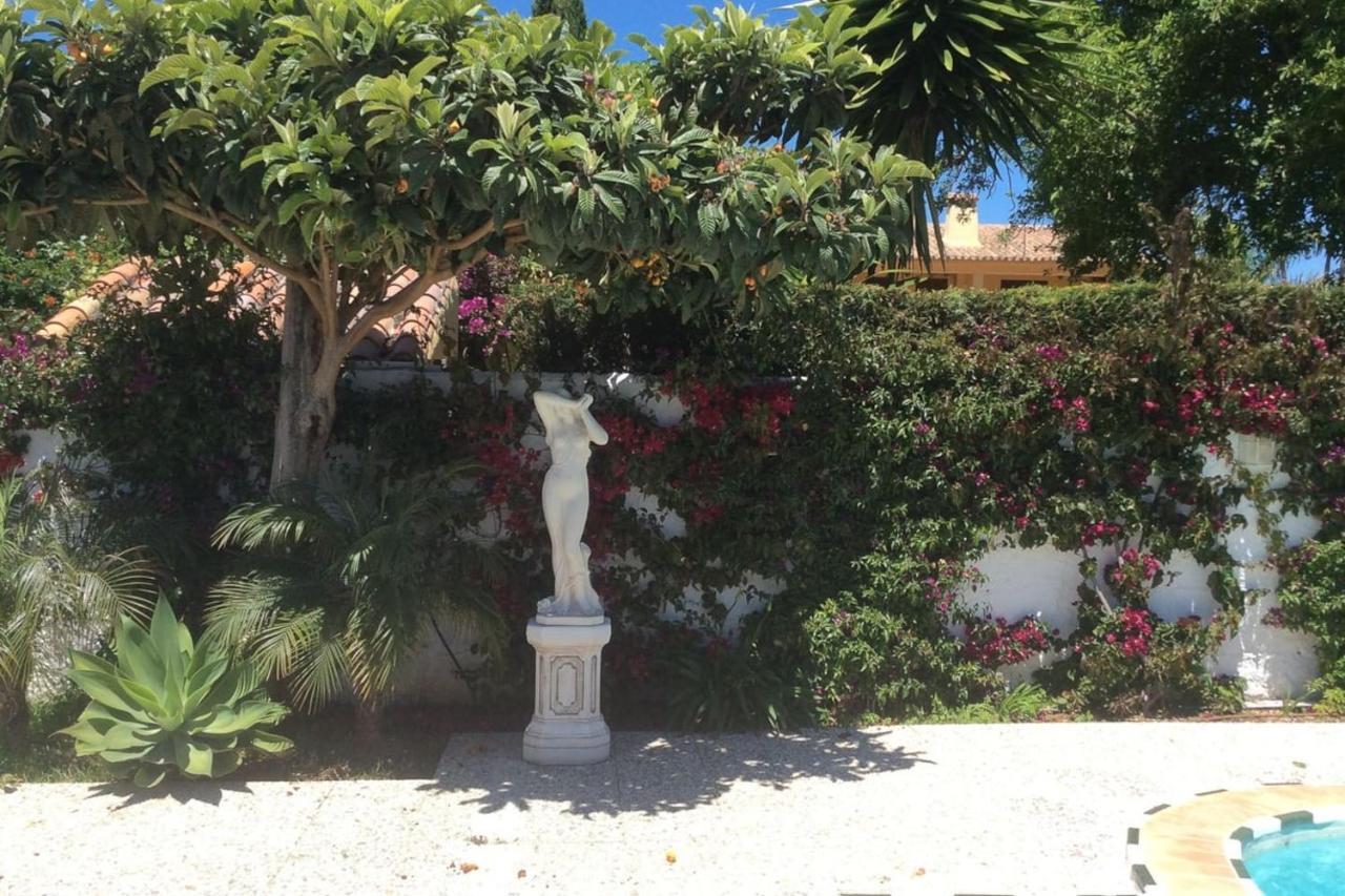 Exclusive Villa Las Palmeras Puerto Banus With Heated Private Swimming Pool, Marbella, Spain Kültér fotó